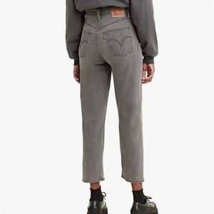 Levi’s Ribcage Ankle Straight Ankle Jean